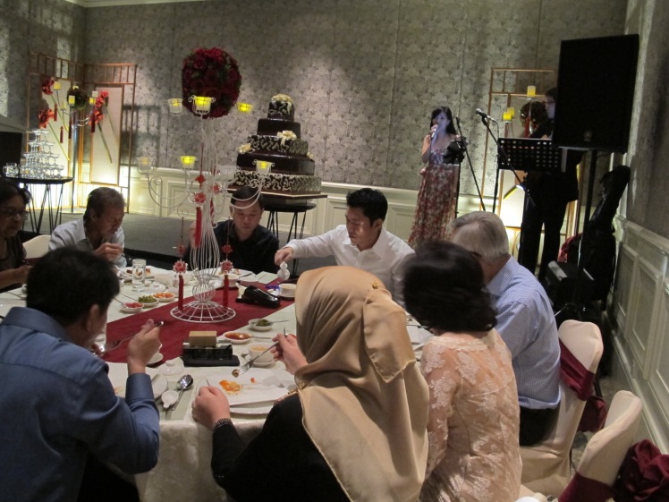 Red Kite Live Music Wedding Singer in Singapore, Imelda Teo 